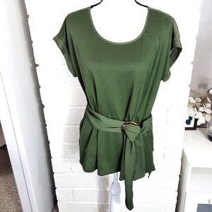 Luxology Women's Size Medium Green Belted Sheer Back Short Sleeve Top